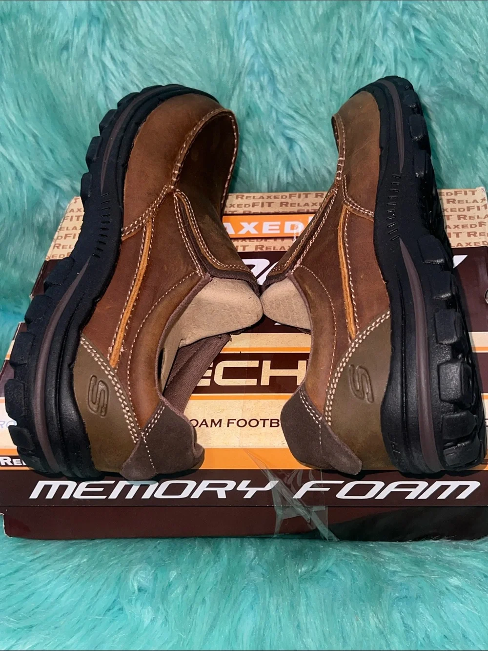 NIB Skechers Men’s Brown Slip-On Memory Foam Loafers size 8.5